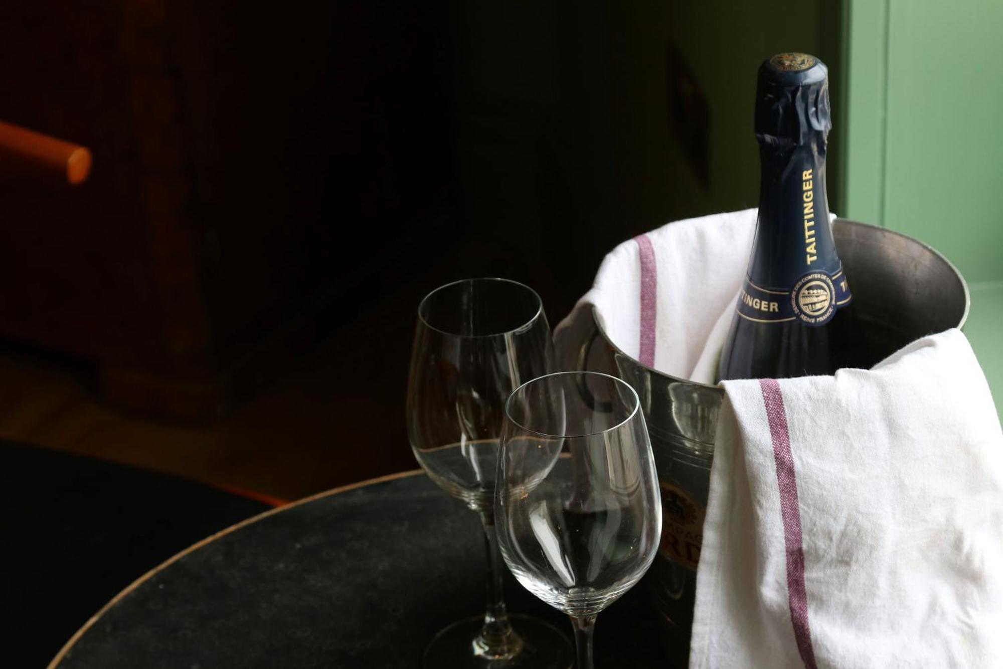 The London & Paris Hotel フォークストン エクステリア 写真