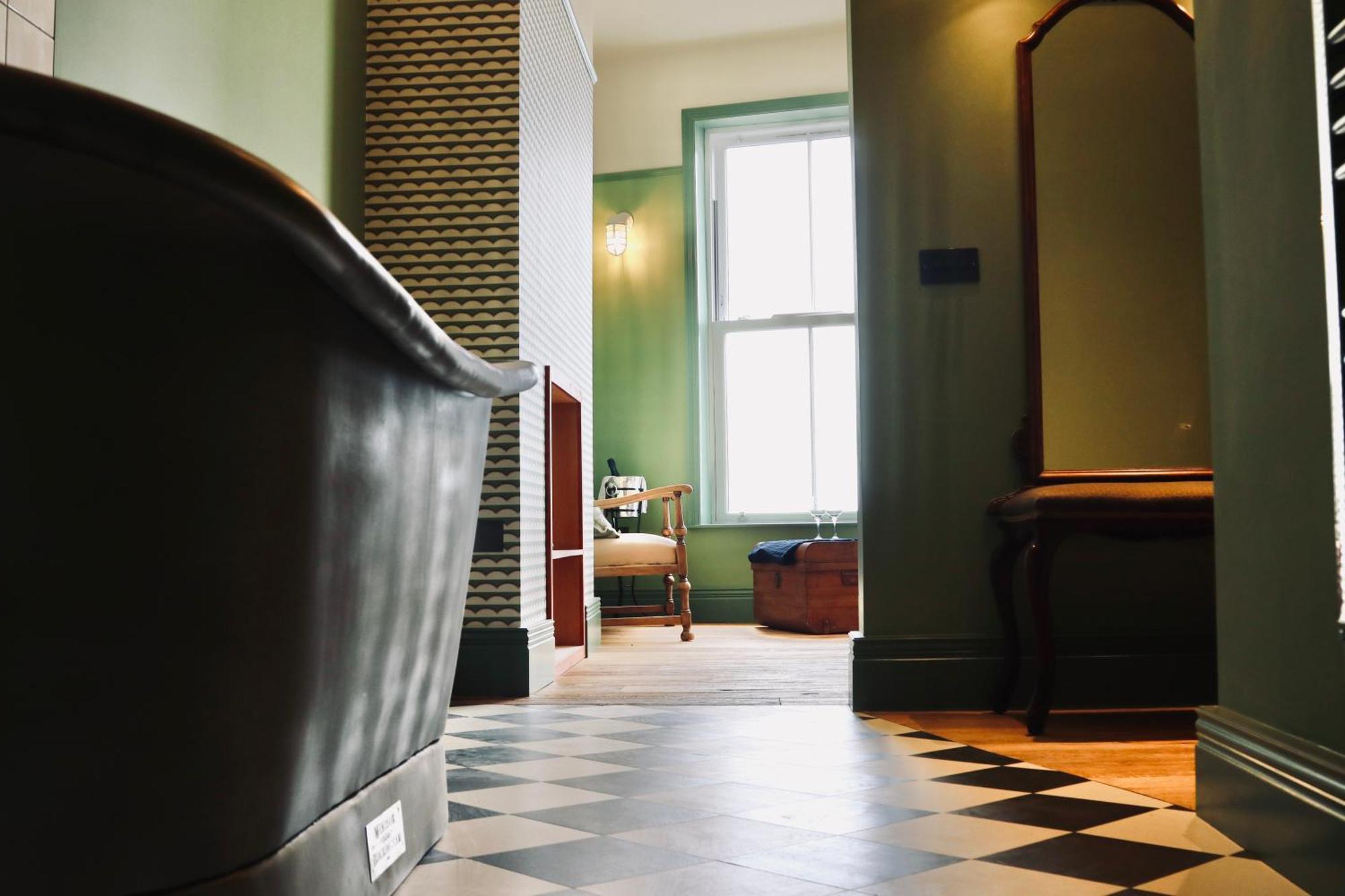 The London & Paris Hotel フォークストン エクステリア 写真